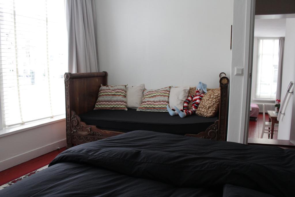 B & B Het Lemstra Hus 할린전 외부 사진